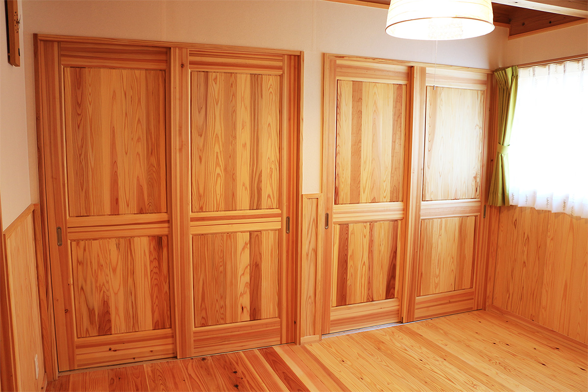 室内木製アンティークスタイルドア（国産材使用） | 壁厚100mmの国産材 